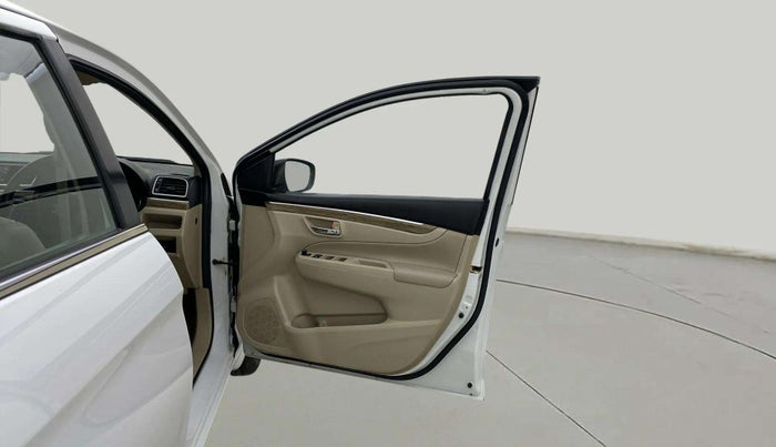 2020 Maruti Ciaz ALPHA  AT 1.5 SHVS PETROL, Petrol, Automatic, 75,382 km, RHS Front Door