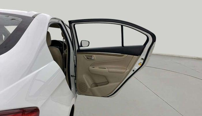 2020 Maruti Ciaz ALPHA  AT 1.5 SHVS PETROL, Petrol, Automatic, 75,382 km, RHS Rear Door