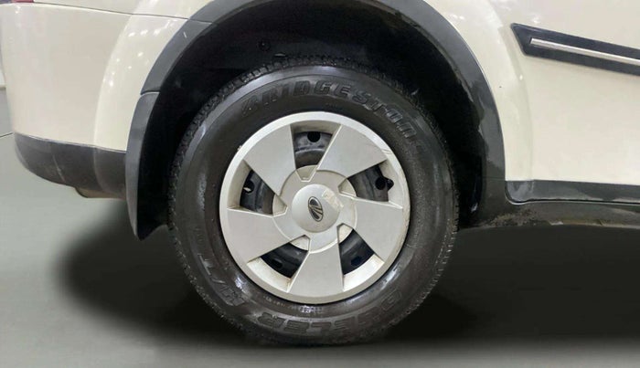 2014 Mahindra XUV500 W6, Diesel, Manual, 49,271 km, Right Rear Wheel