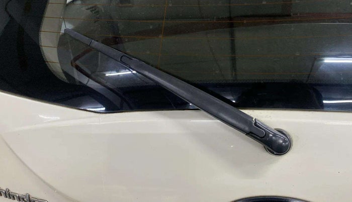 2014 Mahindra XUV500 W6, Diesel, Manual, 49,271 km, Rear Wiper