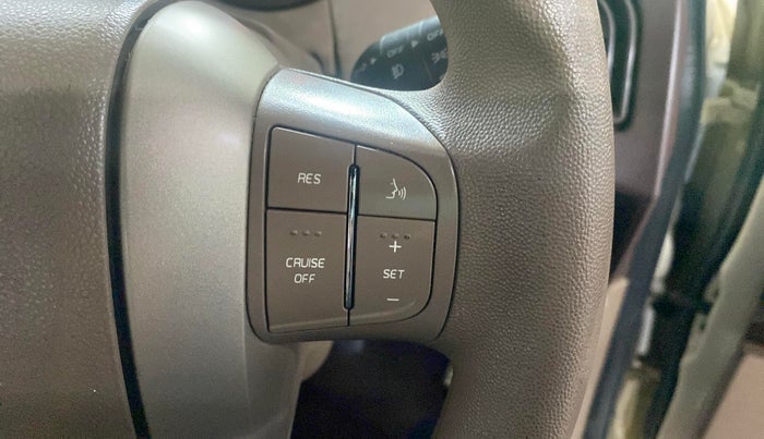 2014 Mahindra XUV500 W6, Diesel, Manual, 49,271 km, Adaptive Cruise Control