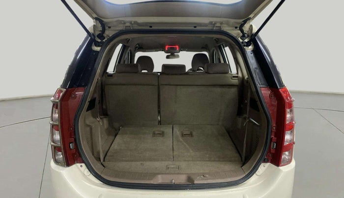 2014 Mahindra XUV500 W6, Diesel, Manual, 49,271 km, Boot Open Zoomed View