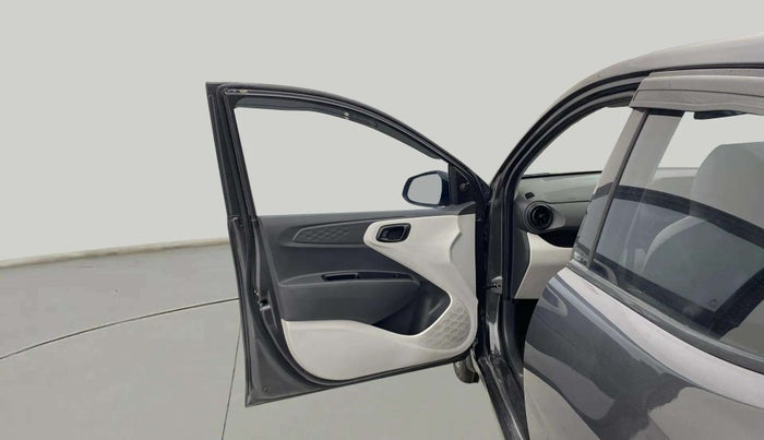 2022 Hyundai GRAND I10 NIOS ERA 1.2 KAPPA VTVT, Petrol, Manual, 30,521 km, LHS Front Door