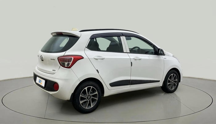 2018 Hyundai Grand i10 SPORTZ AT 1.2 KAPPA VTVT, Petrol, Automatic, 70,562 km, Right Back Diagonal