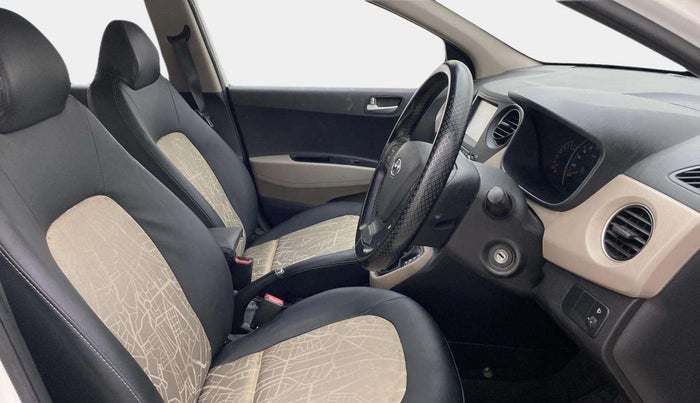 2018 Hyundai Grand i10 SPORTZ AT 1.2 KAPPA VTVT, Petrol, Automatic, 70,562 km, Right Side Front Door Cabin