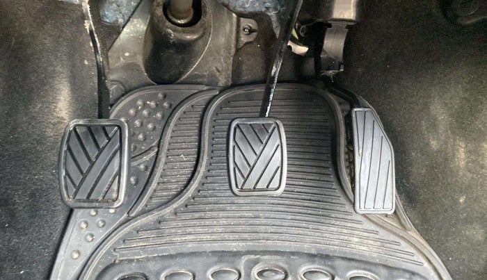 2021 Maruti IGNIS DELTA 1.2, Petrol, Manual, 10,113 km, Pedals