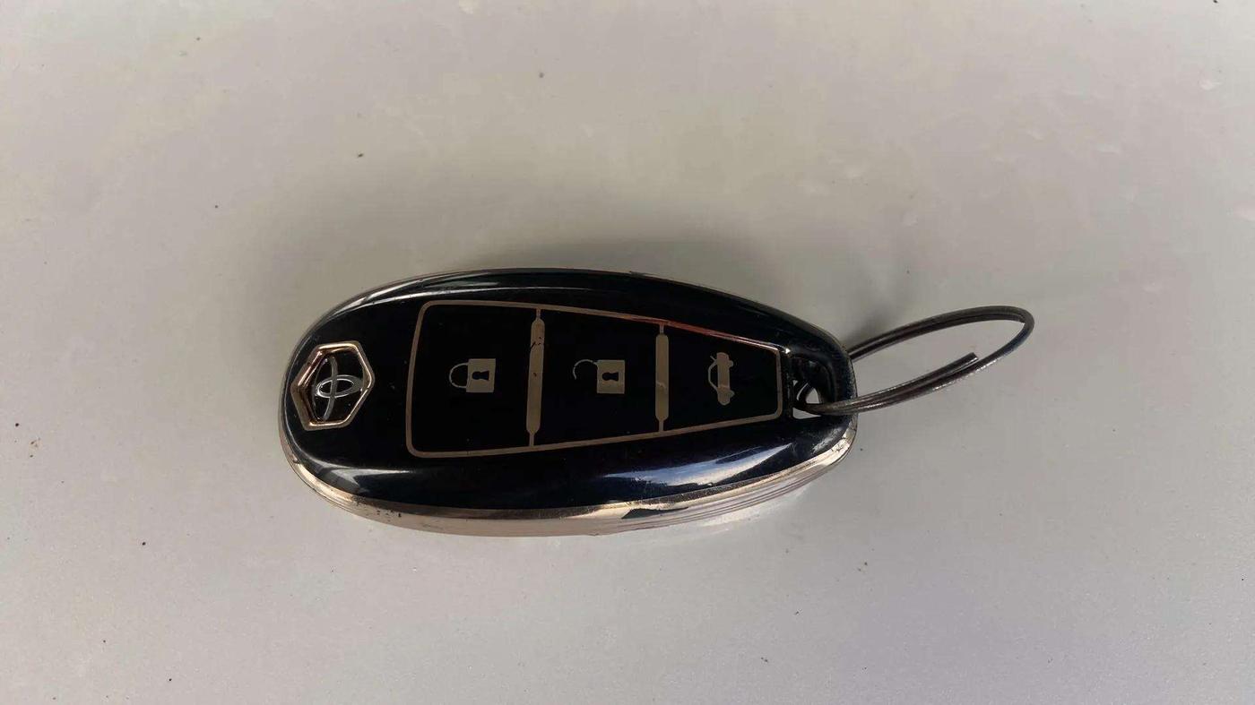 2022 Toyota URBAN CRUISER MID GRADE AT, Petrol, Automatic, 58,339 km, Key Close Up