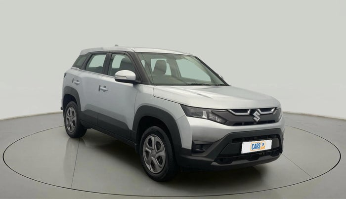 2023 Maruti BREZZA VXI SMART HYBRID, Petrol, Manual, 20,992 km, Right Front Diagonal