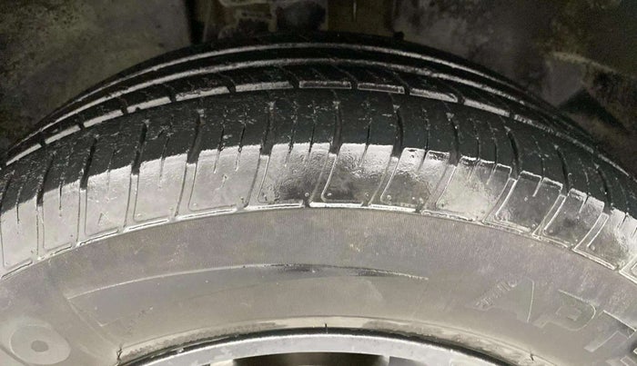2020 Tata Harrier XZA 2.0L DARK EDITION, Diesel, Automatic, 59,316 km, Right Front Tyre Tread