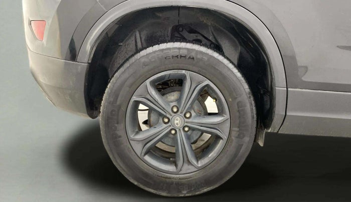 2020 Tata Harrier XZA 2.0L DARK EDITION, Diesel, Automatic, 59,316 km, Right Rear Wheel