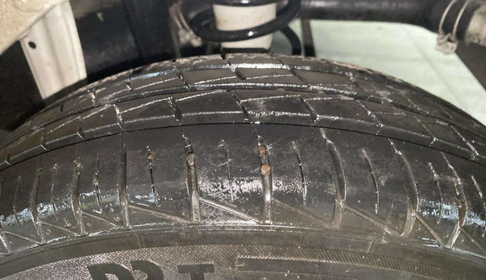 2021 Maruti Alto VXI, Petrol, Manual, 5,642 km, Left Rear Tyre Tread
