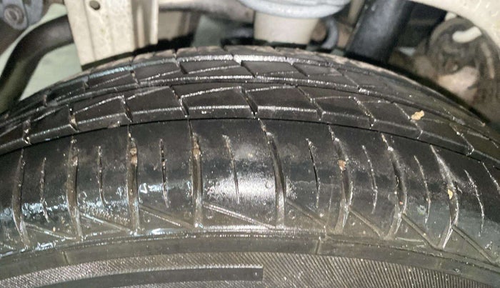 2021 Maruti Alto VXI, Petrol, Manual, 5,642 km, Right Rear Tyre Tread
