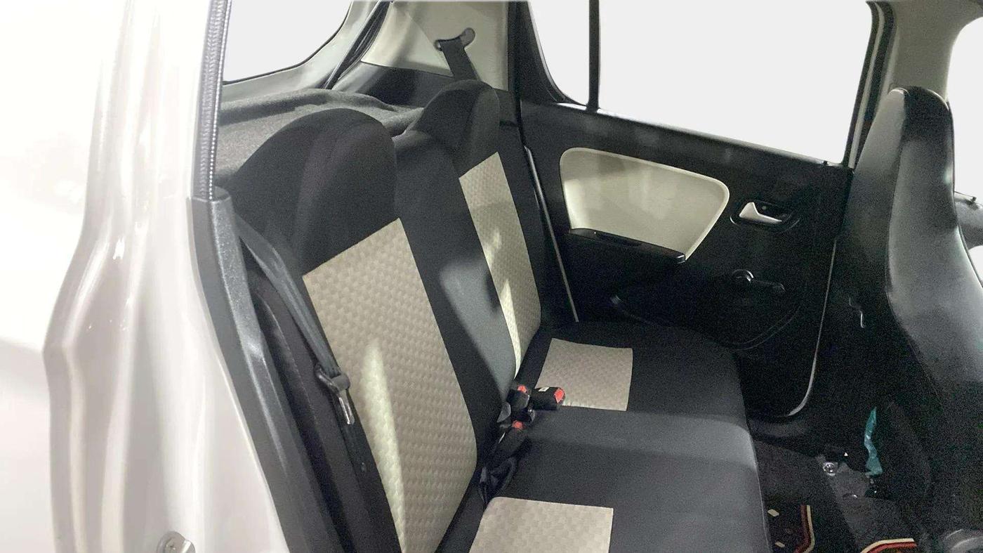 2021 Maruti Alto VXI, Petrol, Manual, 5,642 km, Right Side Rear Door Cabin