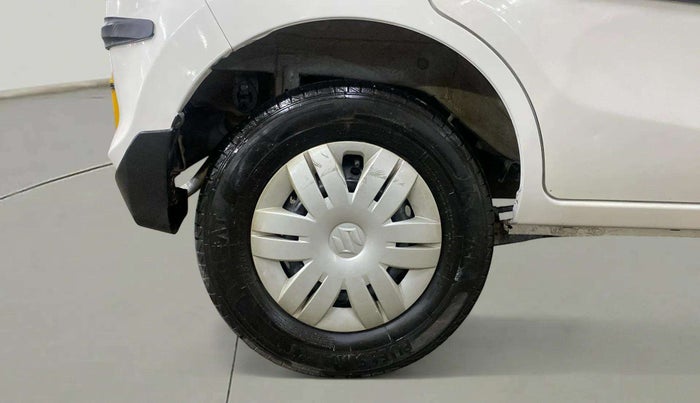 2021 Maruti Alto VXI, Petrol, Manual, 5,642 km, Right Rear Wheel