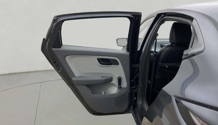 2020 Tata ALTROZ XE PETROL, Petrol, Manual, 49,166 km, LHS Rear Door