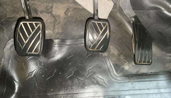 2021 Maruti Swift Dzire TOUR S-CNG, CNG, Manual, 75,791 km, Pedals