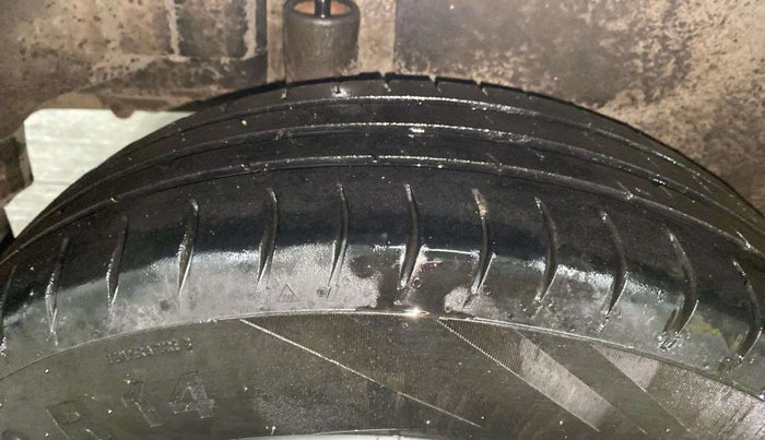2021 Maruti Swift Dzire TOUR S-CNG, CNG, Manual, 75,791 km, Right Rear Tyre Tread