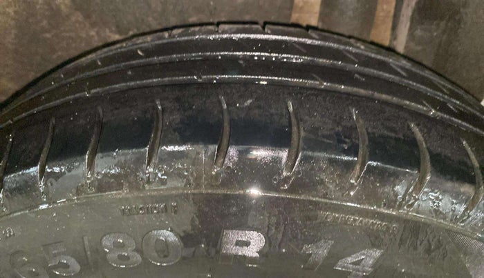 2021 Maruti Swift Dzire TOUR S-CNG, CNG, Manual, 75,791 km, Left Rear Tyre Tread