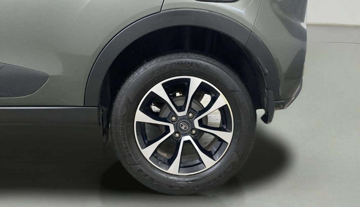 2021 Tata NEXON XZA PLUS SUNROOF DUAL TONE PETROL, Petrol, Automatic, 34,209 km, Left Rear Wheel