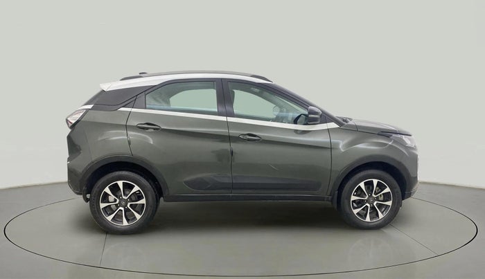 2021 Tata NEXON XZA PLUS SUNROOF DUAL TONE PETROL, Petrol, Automatic, 34,209 km, Right Side View