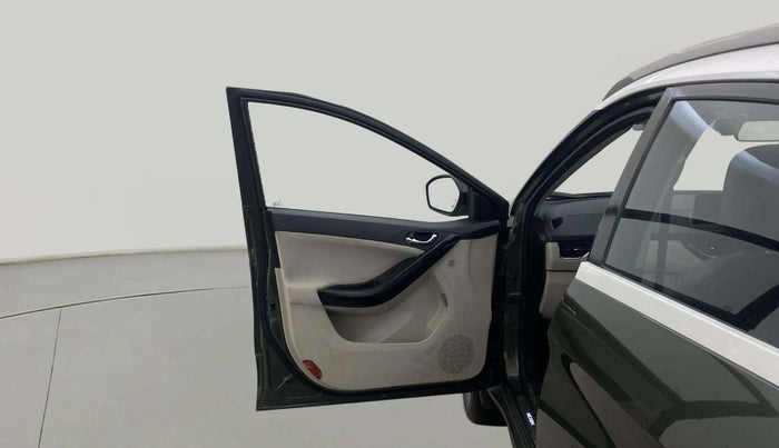 2021 Tata NEXON XZA PLUS SUNROOF DUAL TONE PETROL, Petrol, Automatic, 34,209 km, LHS Front Door