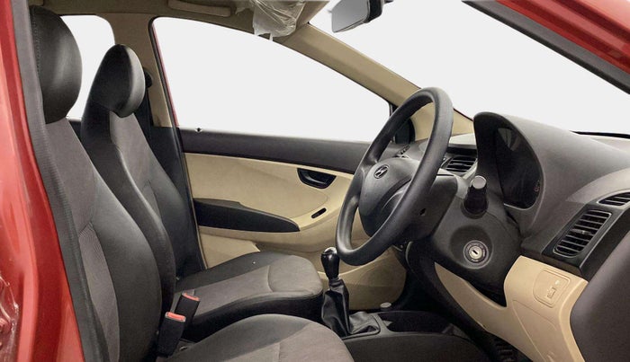 2013 Hyundai Eon ERA +, Petrol, Manual, 65,998 km, Right Side Front Door Cabin