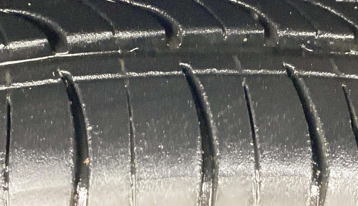 2018 Maruti Celerio ZXI AMT (O), Petrol, Automatic, 52,190 km, Left Front Tyre Tread