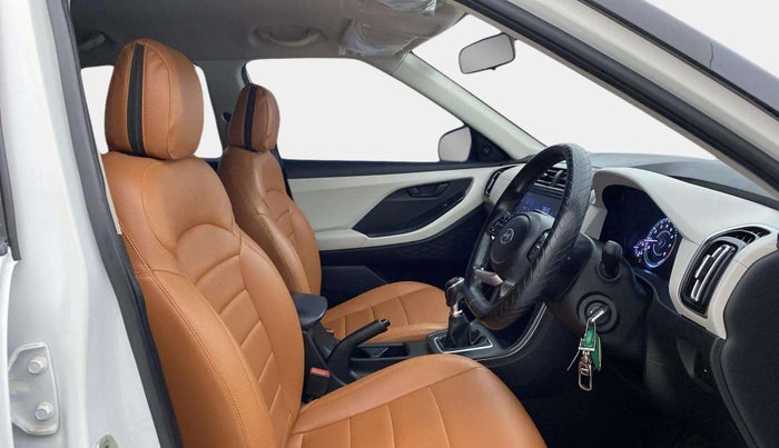 2022 Hyundai Creta E 1.5 PETROL, Petrol, Manual, 60,152 km, Right Side Front Door Cabin