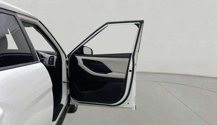 2022 Hyundai Creta E 1.5 PETROL, Petrol, Manual, 60,152 km, RHS Front Door