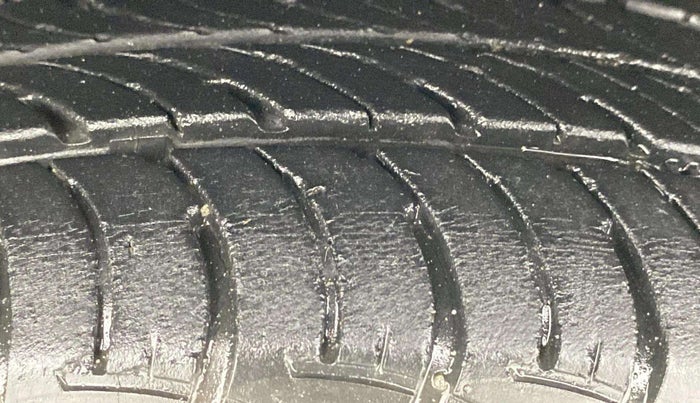 2021 Maruti New Wagon-R VXI 1.2, Petrol, Manual, 8,532 km, Left Front Tyre Tread