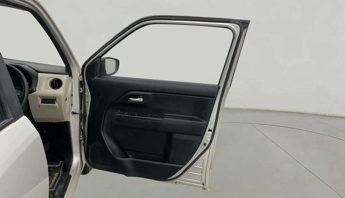 2021 Maruti New Wagon-R VXI 1.2, Petrol, Manual, 8,532 km, RHS Front Door