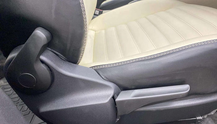 2023 Skoda SLAVIA ACTIVE 1.0L TSI MT, Petrol, Manual, 7,133 km, Driver Side Adjustment Panel