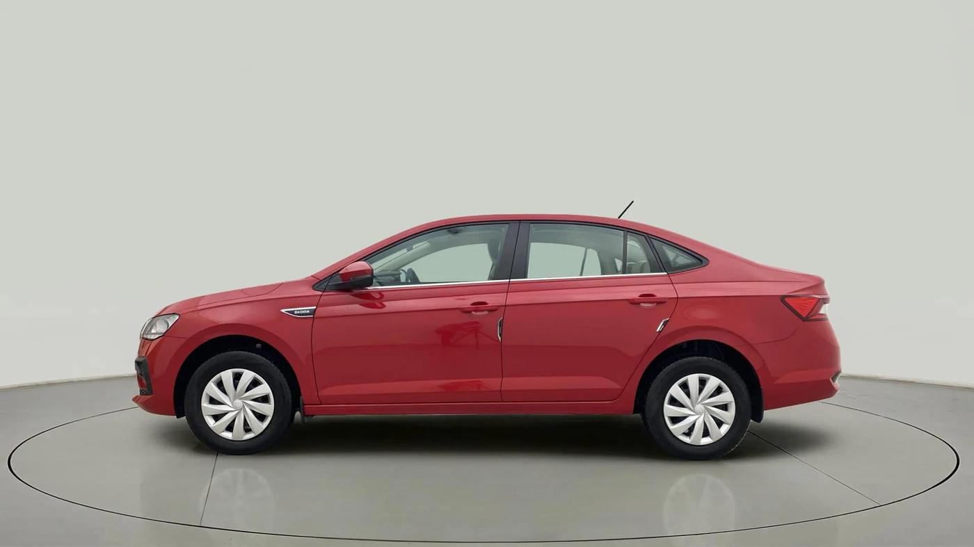 2023 Skoda SLAVIA ACTIVE 1.0L TSI MT, Petrol, Manual, 7,356 km, Left Side