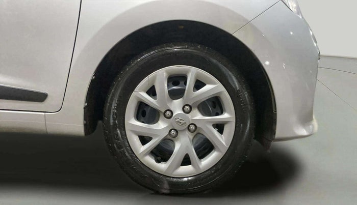 2018 Hyundai Grand i10 MAGNA 1.2 KAPPA VTVT, Petrol, Manual, 12,728 km, Right Front Wheel