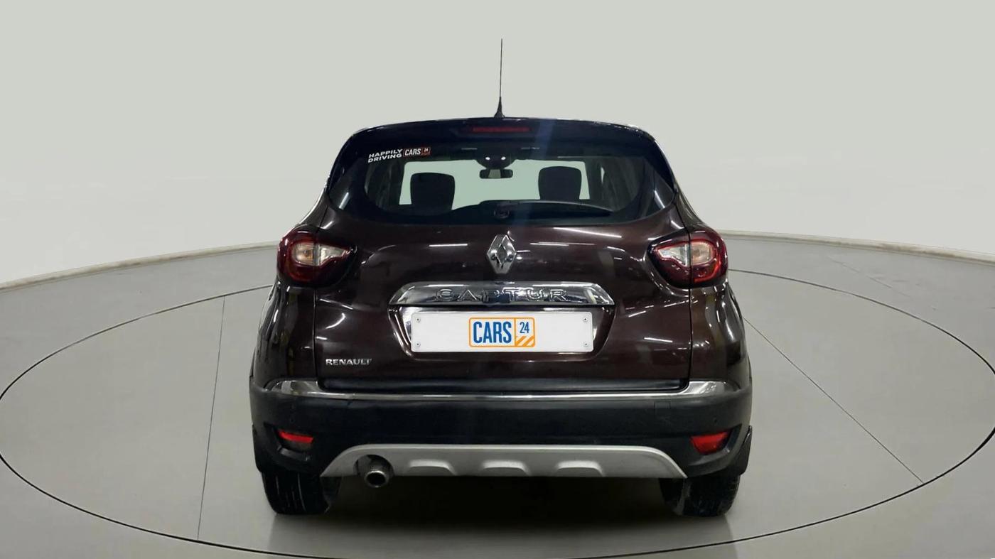 2018 Renault Captur RXT PETROL, Petrol, Manual, 1,06,557 km, Back/Rear