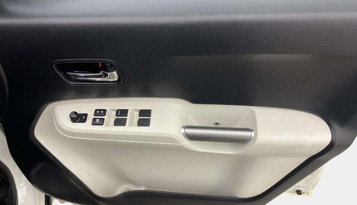 2022 Maruti IGNIS ZETA 1.2, Petrol, Manual, 66,360 km, Driver Side Door Panels Control