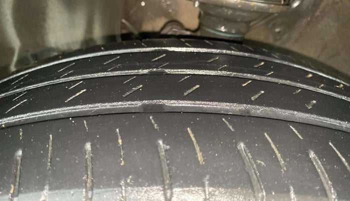 2022 Maruti IGNIS ZETA 1.2, Petrol, Manual, 66,360 km, Left Front Tyre Tread