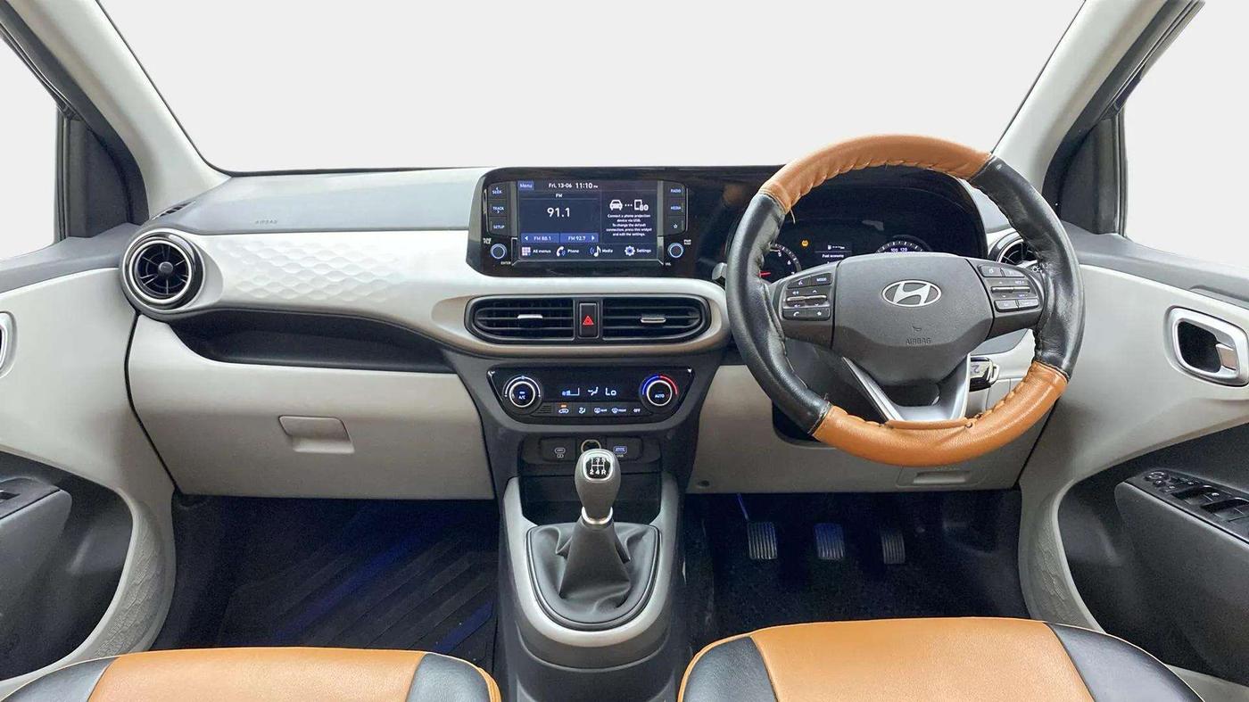 2023 Hyundai GRAND I10 NIOS SPORTZ 1.2 KAPPA VTVT, Petrol, Manual, 29,944 km, Dashboard