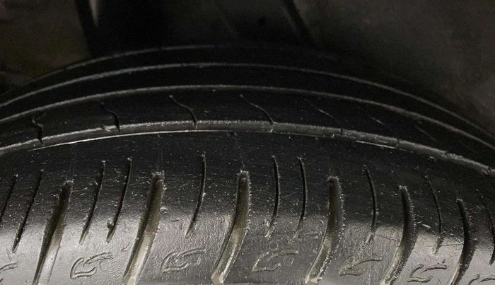 2021 Hyundai VENUE SX 1.0 TURBO IMT, Petrol, Manual, 61,879 km, Right Rear Tyre Tread