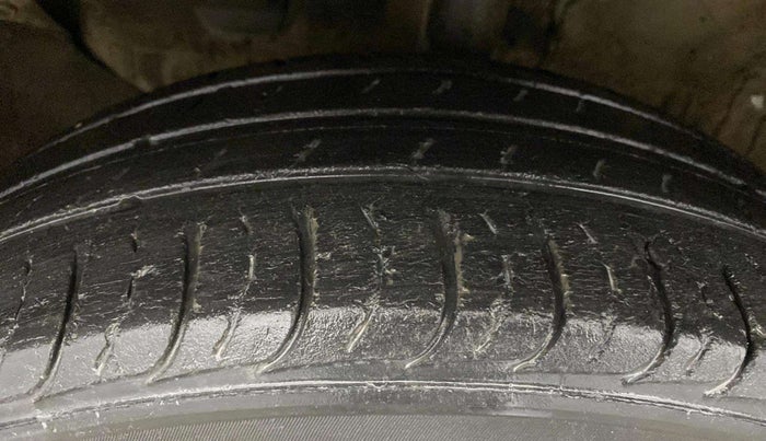 2019 KIA SELTOS HTK PLUS 1.5, Petrol, Manual, 52,961 km, Left Front Tyre Tread