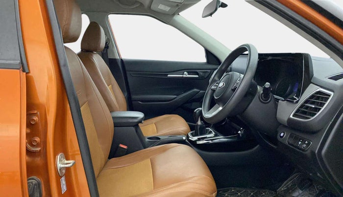 2019 KIA SELTOS HTK PLUS 1.5, Petrol, Manual, 52,961 km, Right Side Front Door Cabin