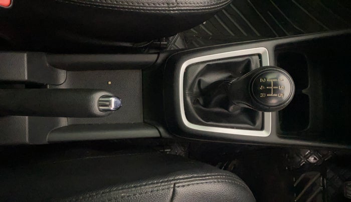 2020 Maruti Swift VXI, Petrol, Manual, 49,503 km, Gear Lever