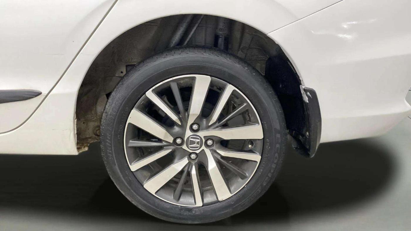 2021 Honda City 1.5L I-VTEC VX CVT, Petrol, Automatic, 31,199 km, Left Rear Wheel