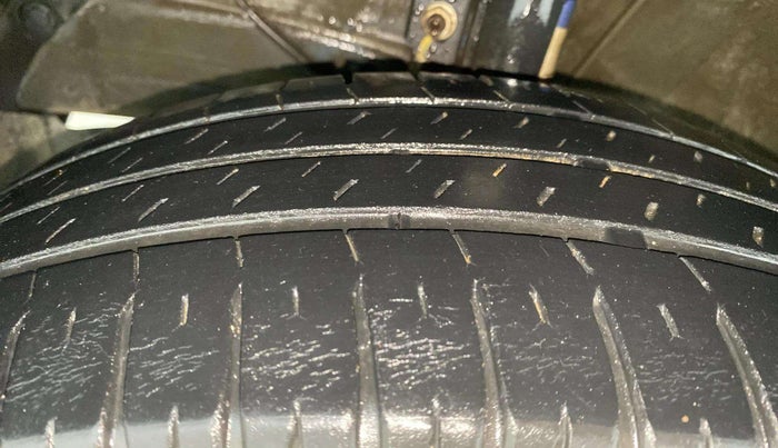 2021 Maruti XL6 ZETA MT, Petrol, Manual, 49,142 km, Left Front Tyre Tread