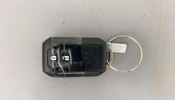 2021 Maruti XL6 ZETA MT, Petrol, Manual, 49,142 km, Key Close Up