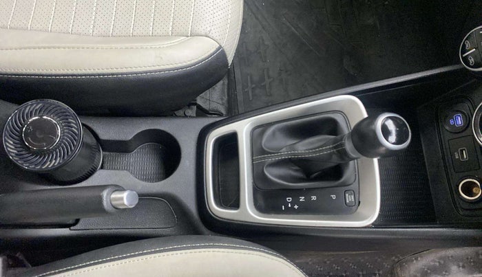 2019 Hyundai VENUE SX PLUS 1.0 TURBO DCT, Petrol, Automatic, 71,047 km, Gear Lever