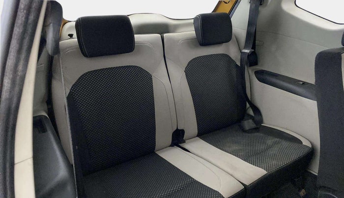 2020 Renault TRIBER RXZ AMT, Petrol, Automatic, 68,985 km, Third Seat Row ( optional )