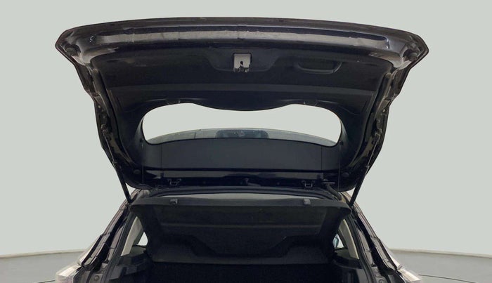 2021 Tata Harrier XT PLUS 2.0L KRYOTEC DARK EDITON, Diesel, Manual, 62,468 km, Boot Door Open