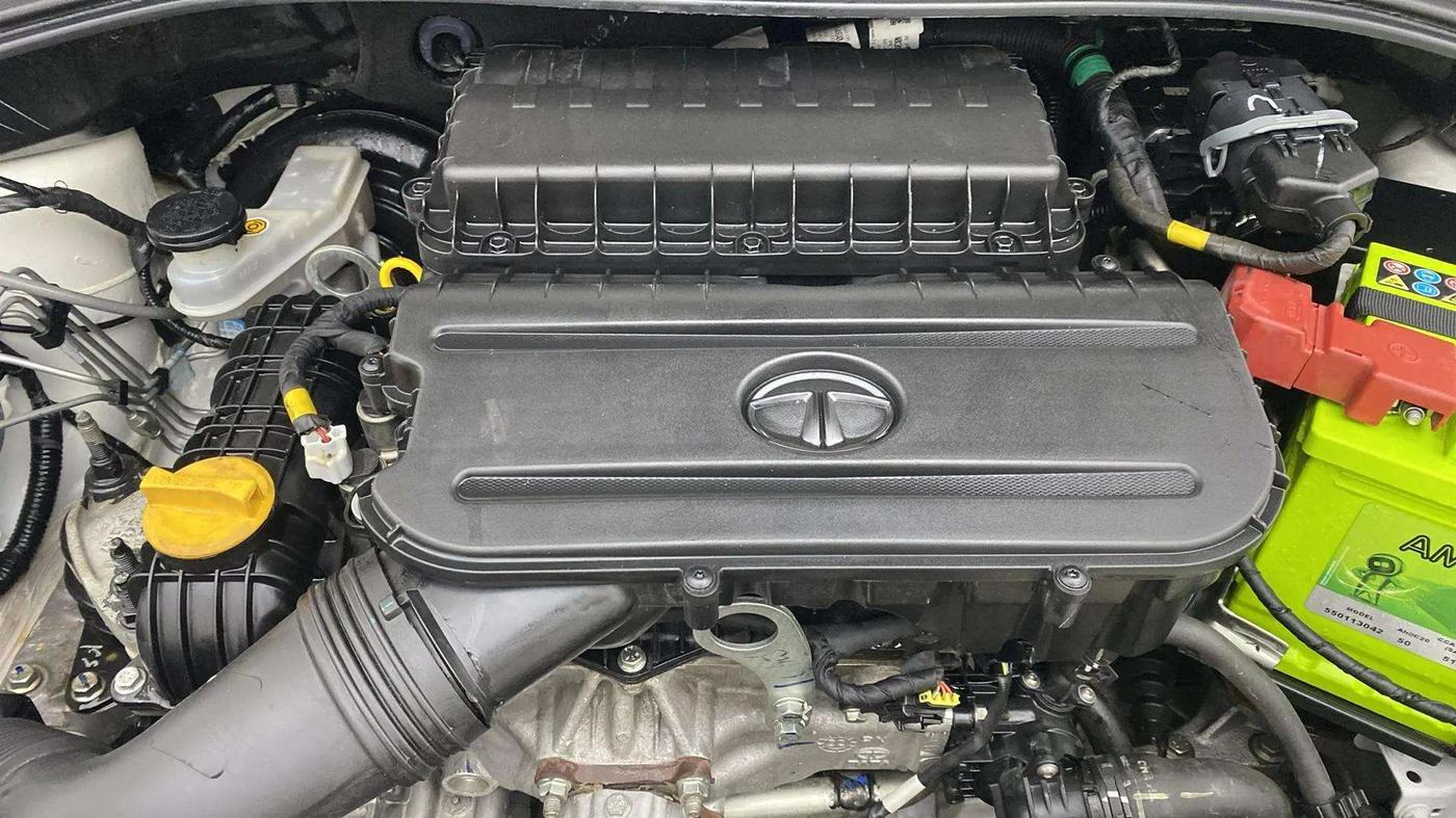 2023 Tata TIAGO NRG XZ AMT, Petrol, Automatic, 14,704 km, Engine View