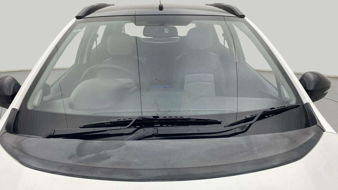 2023 Tata TIAGO NRG XZ AMT, Petrol, Automatic, 14,704 km, Front Windshield